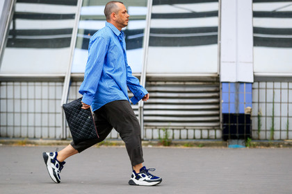 street style, jonathan paciullo, FW, frenchystyle, fashion week, PFW, PARIS, SPRING SUMMER 2019, SS 19, horizontal, atmosphere details, full length