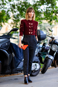 anya ziourova, AUTUMN WINTER 2016-2017, AW 16-17, black boots, checked pants, FALL WINTER 2016-2017, fashion week, frenchystyle, full length, FW, FW 16-17, graphic clutch, graphic pants, HAUTE COUTURE, high waist, jonathan paciullo, leather boots, MENSWEAR, open work, PARIS, PFW, printed clutch, red sweater, street style, suede bag, trousers, vertical