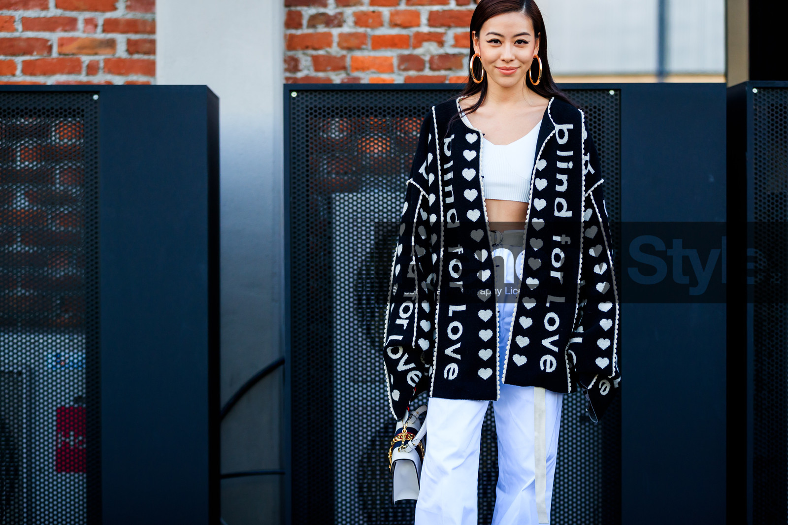 fashion week, frenchystyle, FW, jonathan paciullo, street style, MFW, MILAN, AUTUMN WINTER 2018-2019, FALL WINTER 2018-2019, FW 18-19, horizontal, atmosphere details