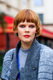 atmosphere details, AUTUMN WINTER 2017-2018, AW 17-18, detail, earrings, eyeliner, eyeshadow, FALL WINTER 2017-2018, fashion week, frenchystyle, FW, FW 17-18, grey cardigan, grey sweater, grey t shirt, irina kravchenko, jonathan paciullo, model, PARIS, PFW, portrait, red lips, street style, vertical