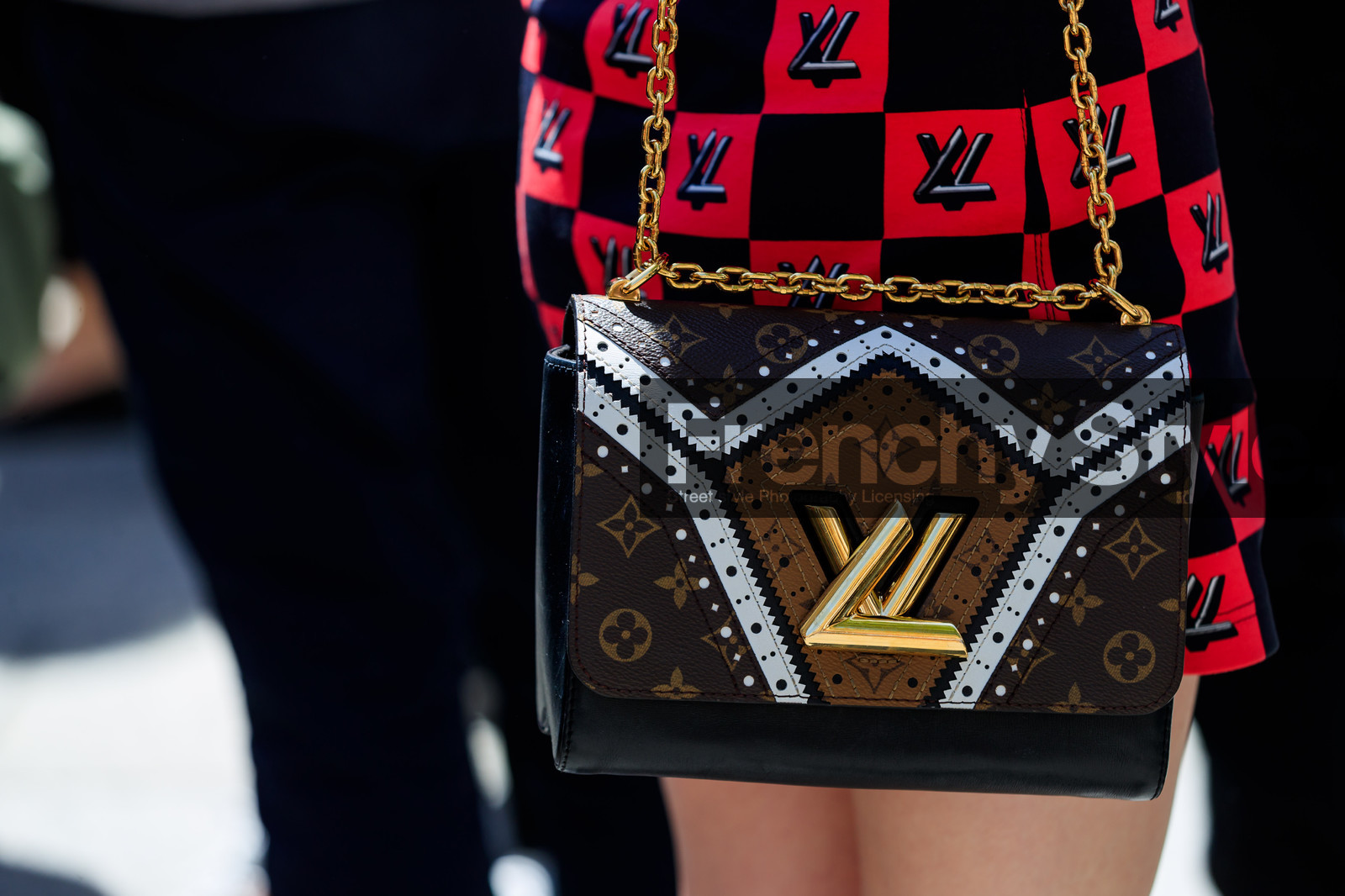 street style, jonathan paciullo, FW, frenchystyle, fashion week, PFW, PARIS, SPRING SUMMER 2019, SS 19, horizontal, atmosphere details, detail