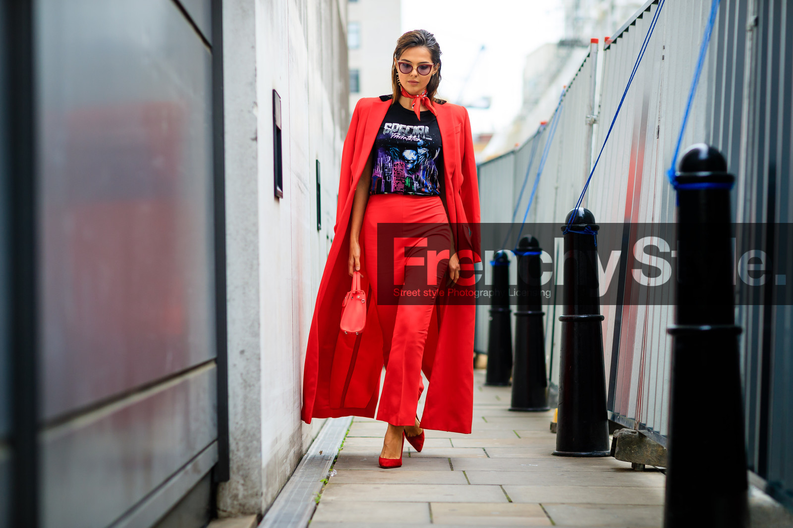 atmosphere details, black t shirt, doina ciobanu, fashion week, frenchystyle, full length, FW, high heels, horizontal, jonathan paciullo, leather bag, leather shoes, LFW, LONDON, over the shoulder, printed t shirt, red bag, red bandana, red coat, red pants, red shoes, SPRING SUMMER 2017, SS 17, street style, sunglasses, trousers, woman
