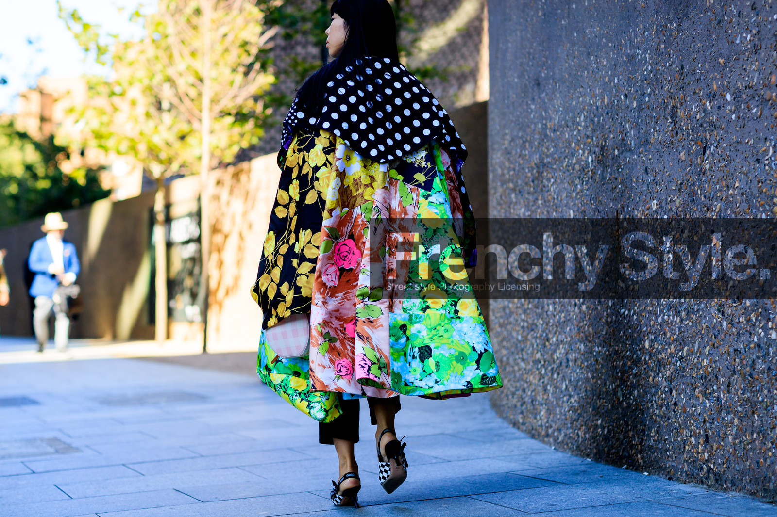 floral, flowers, graphic jacket, leather shoes, multicolor jacket, polka dot, printed jacket, susie lau, fashion week, frenchystyle, FW, jonathan paciullo, street style, LFW, LONDON, SPRING SUMMER 2019, SS 19, atmosphere details, horizontal, detail