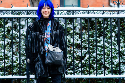 atmosphere details, AUTUMN WINTER 2017-2018, AW 17-18, black bag, black jacket, blue shirt, detail, dyed hair, FALL WINTER 2017-2018, fashion week, floral, flower, frenchystyle, fringes, FW, FW 17-18, horizontal, jonathan paciullo, leather bag, model, NEW YORK, NYFW, printed shirt, street style, suede jacket, trousers