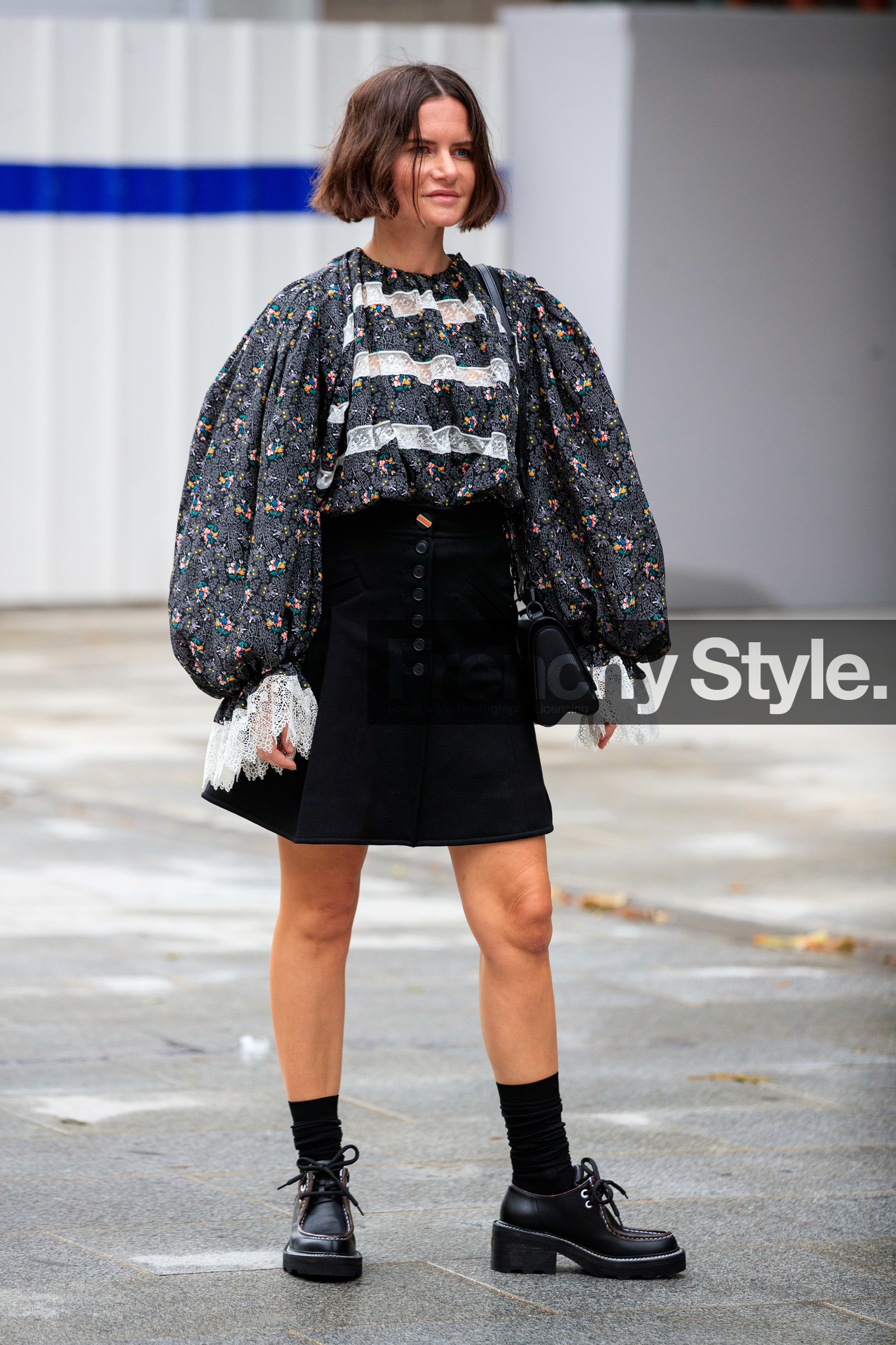 marta cygan, black blouse, black socks, black skirt, button skirt, floral printed blouse, lace blouse, balloon sleeves, oversize sleeves, black leather derbies, striped blouse, louis vuitton blouse, louis vuitton skirt, louis vuitton shoes, louis vuitton total look, PARIS, PFW, fashion week, frenchystyle, FW, jonathan paciullo, street style, SPRING SUMMER 2021, SS 21, vertical, full length