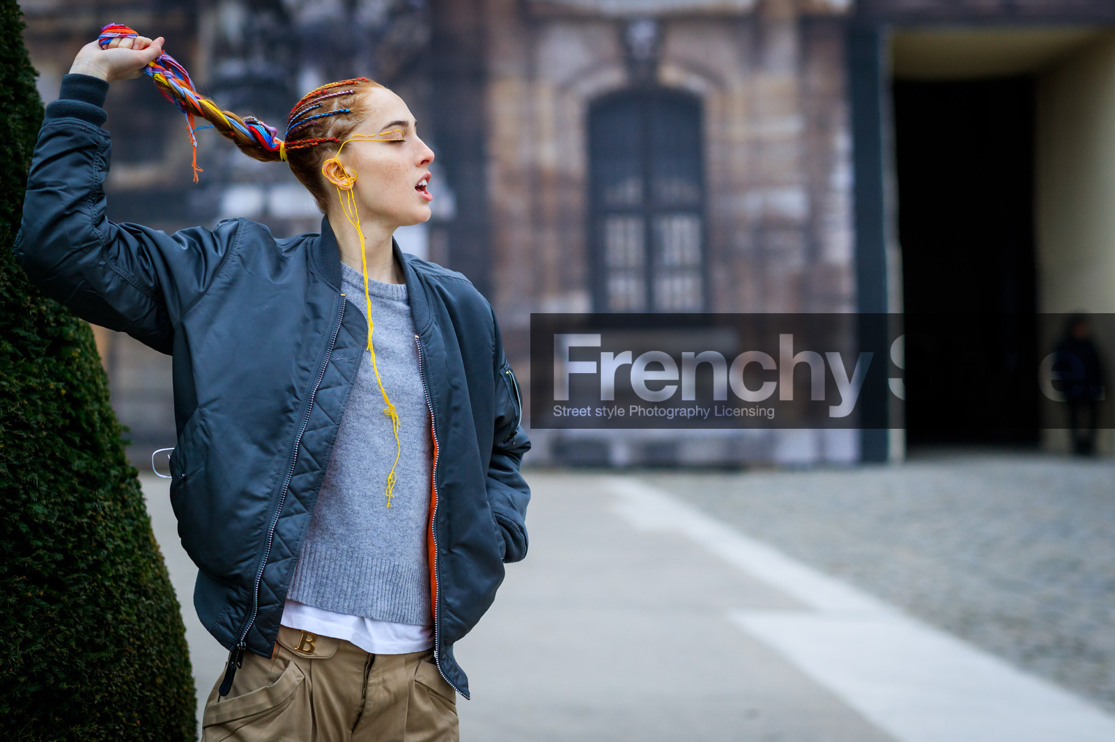 bomber jacket, braids, grey jacket, grey sweater, fashion week, frenchystyle, FW, jonathan paciullo, street style, PFW, PARIS, SPRING SUMMER 2017, SS 17, HAUTE COUTURE, atmosphere details, detail, horizontal, teddy quinlivan, model