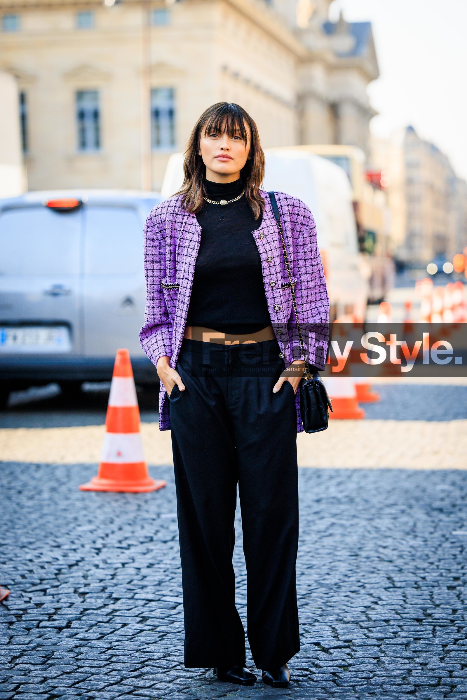 chanel, purple jacket, plaid jacket, tweed jacket, black top, choker, black trousers, black handbag, leather bag, chanel bag, buttoned jacket, sarah ellen, FW 22-23, FALL WINTER 2022_2023, AUTUMN WINTER 2022-2023, fashion week, frenchystyle, FW, jonathan paciullo, street style, PFW, PARIS, full length, vertical, chanel jacket