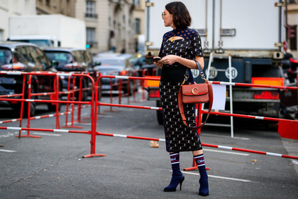 animal print, black shoes, black skirt, black sweater, blue shoes, chloé, cut out, graphic skirt, graphic sweater, high heels, leather bag, leather shoes, madelynn furlong, necklace, printed skirt, printed sweater, red bag, sunglasses, PARIS, PFW, street style, jonathan paciullo, FW, frenchystyle, fashion week, AUTUMN WINTER 2019-2020, AW 19-20, FALL WINTER 2019-2020, FW 19-20, horizontal, atmosphere details, full length