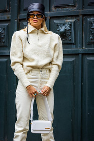 bag, black bob, bob, Caroline Ebo, ecru jumper, ecru knitwear, jacquemus bag, jean, jumper, leather bag, leather bob, rectangle sunglasses, sunglasses, white bag, white denim, white jean, white jumper, zipped knitwear, street style, jonathan paciullo, FW, frenchystyle, fashion week, PFW, PARIS, SPRING SUMMER 2022, SS 22, vertical, full length