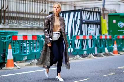 acne studios, atmosphere details, beige top, black pants, caro daur, checked jacket, céline, fanny pack, fashion week, frenchystyle, full length, FW, graphic jacket, high heels, horizontal, jonathan paciullo, leather bag, leather shoes, LFW, LONDON, plaid, printed jacket, raincoat, SPRING SUMMER 2018, SS 18, stir pants, street style, tartan, trousers, white bag, white shoes