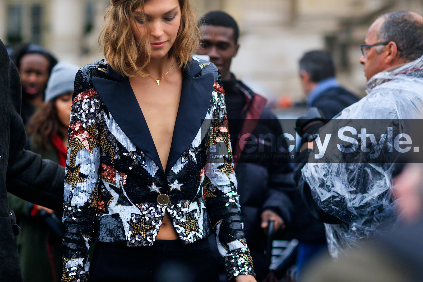 arizona muse, atmosphere details, AUTUMN WINTER 2017-2018, AW 17-18, black jacket, detail, FALL WINTER 2017-2018, fashion week, frenchystyle, FW, FW 17-18, glitter, graphic jacket, horizontal, jonathan paciullo, model, PARIS, PFW, printed jacket, sequined jacket, street style, trousers