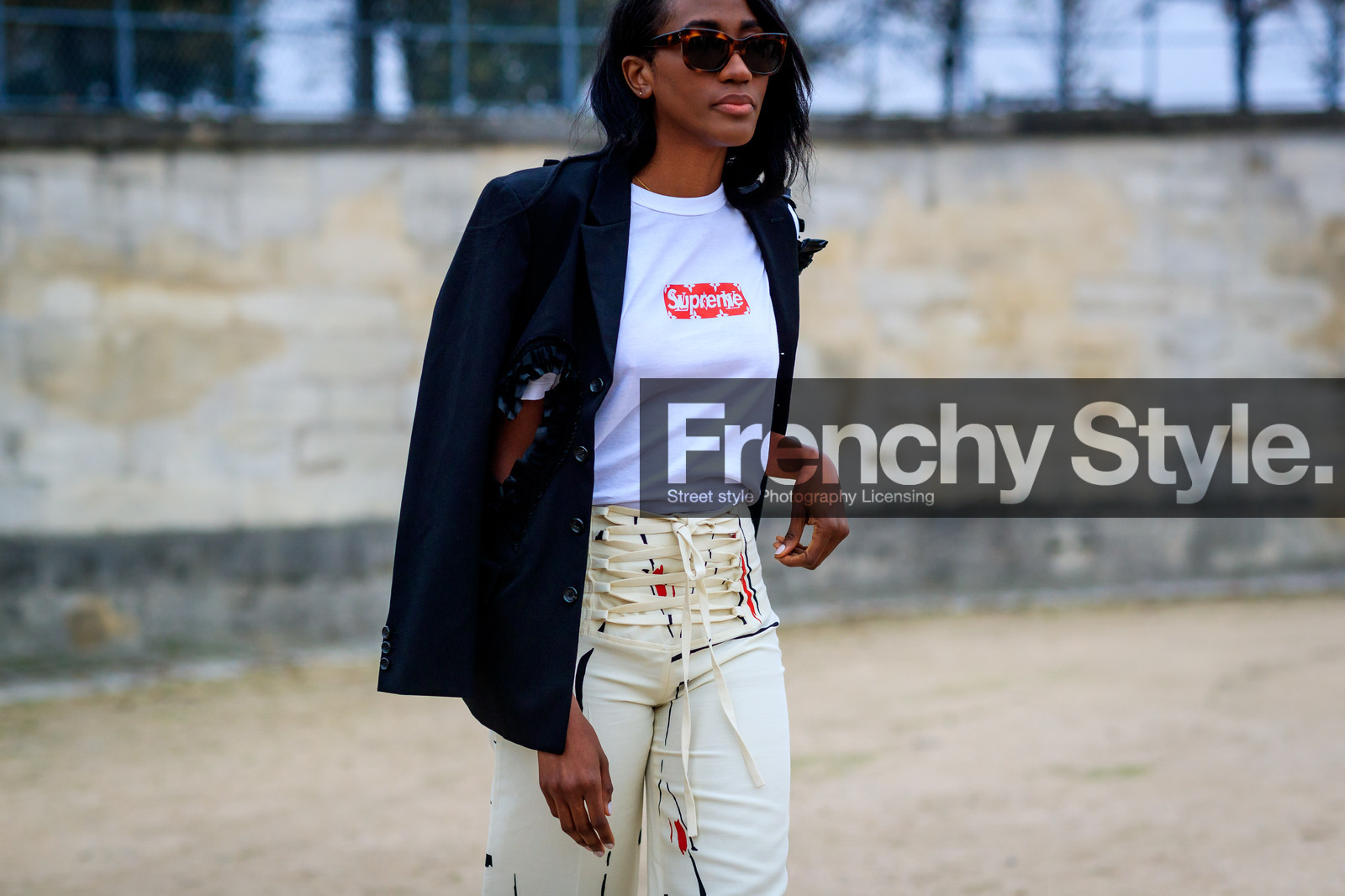 atmosphere details, black jacket, blazer, detail, fashion week, frenchystyle, FW, graphic jacket, horizontal, jonathan paciullo, over the shoulder, PARIS, PFW, printed pants, SPRING SUMMER 2018, SS 18, street style, sunglasses, supreme, trousers, white pants, white t shirt