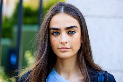 atmosphere details, detail, eyeliner, fashion week, freckles, frenchystyle, FW, horizontal, jonathan paciullo, long hair, model, NEW YORK, NYFW, SPRING SUMMER 2018, SS 18, street style