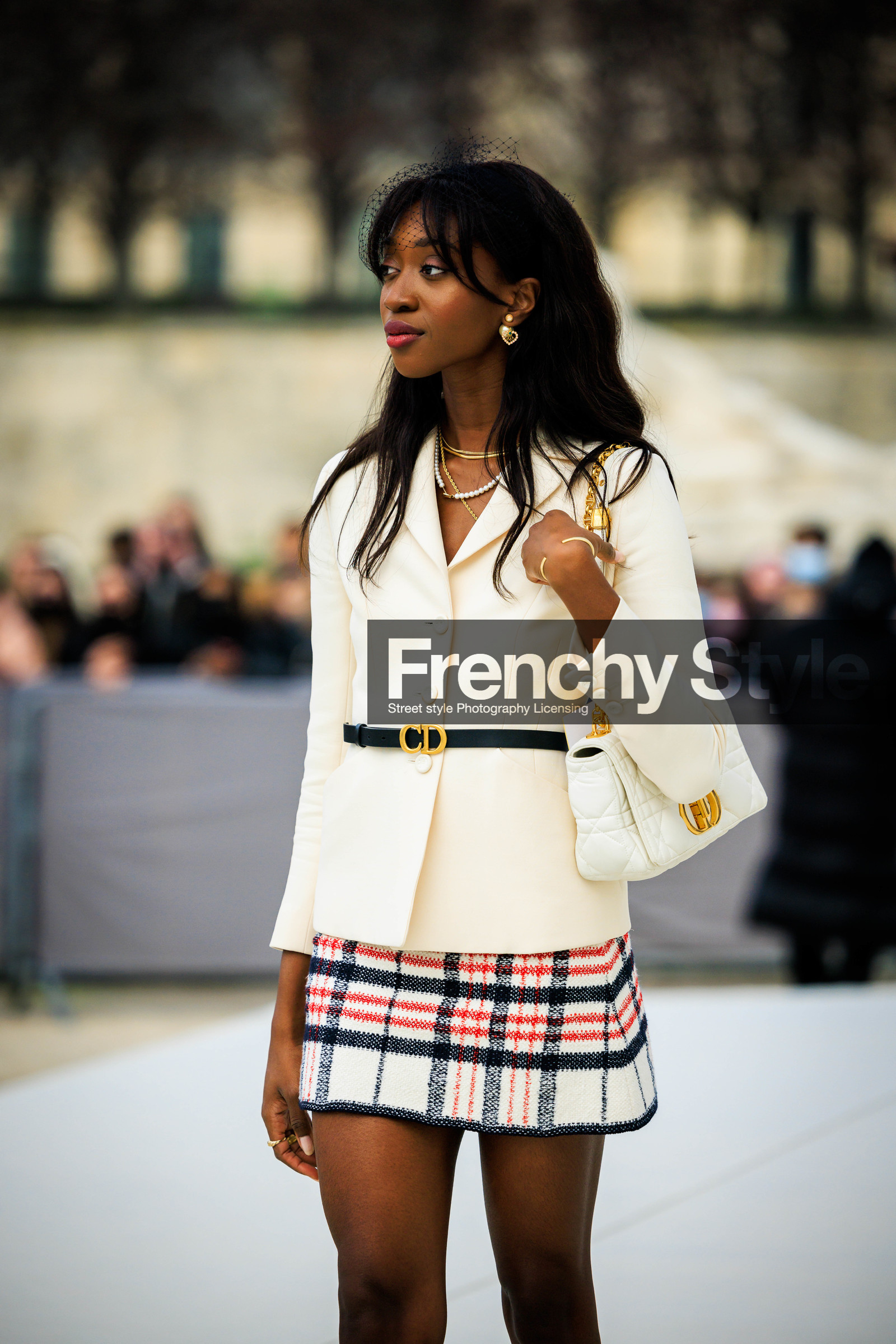 dior, christian dior, dior belt, dior bag, white handbag, plaid skirt, mini skirt, white heels, white blazer, overlayed necklaces, stud earrings, white skirt, fashion week, frenchystyle, FW, jonathan paciullo, street style, AUTUMN WINTER 2022-2023, FALL WINTER 2022_2023, FW 22-23, PFW, PARIS, vertical, detail