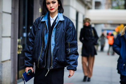 atmosphere details, AUTUMN WINTER 2016-2017, AW 16-17, black dress, blue denim, bomber jacket, denim jacket, detail, eyeshadow, fashion week, frenchystyle, FW, FW 16-17, horizontal, jonathan paciullo, layers, navy jacket, NEW YORK, NYFW, red lips, street style, white shirt, woman