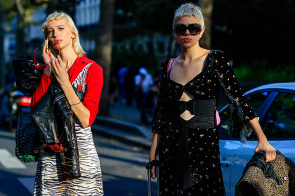 animal print, atmosphere details, black dress, detail, fashion week, frenchystyle, FW, golden details, graphic dress, horizontal, jonathan paciullo, model, PARIS, PFW, printed dress, red shirt, SPRING SUMMER 2017, SS 17, street style, sunglasses, zebra