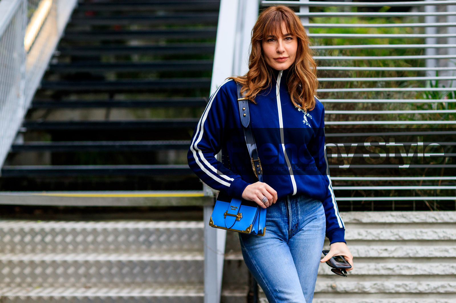 atmosphere details, AUTUMN WINTER 2017-2018, AW 17-18, blue bag, blue denim, blue jacket, denim pants, detail, ece sukan, FALL WINTER 2017-2018, fashion week, frenchystyle, FW, FW 17-18, horizontal, jeans, jonathan paciullo, leather bag, PARIS, PFW, prada, street style, streetwear, trousers