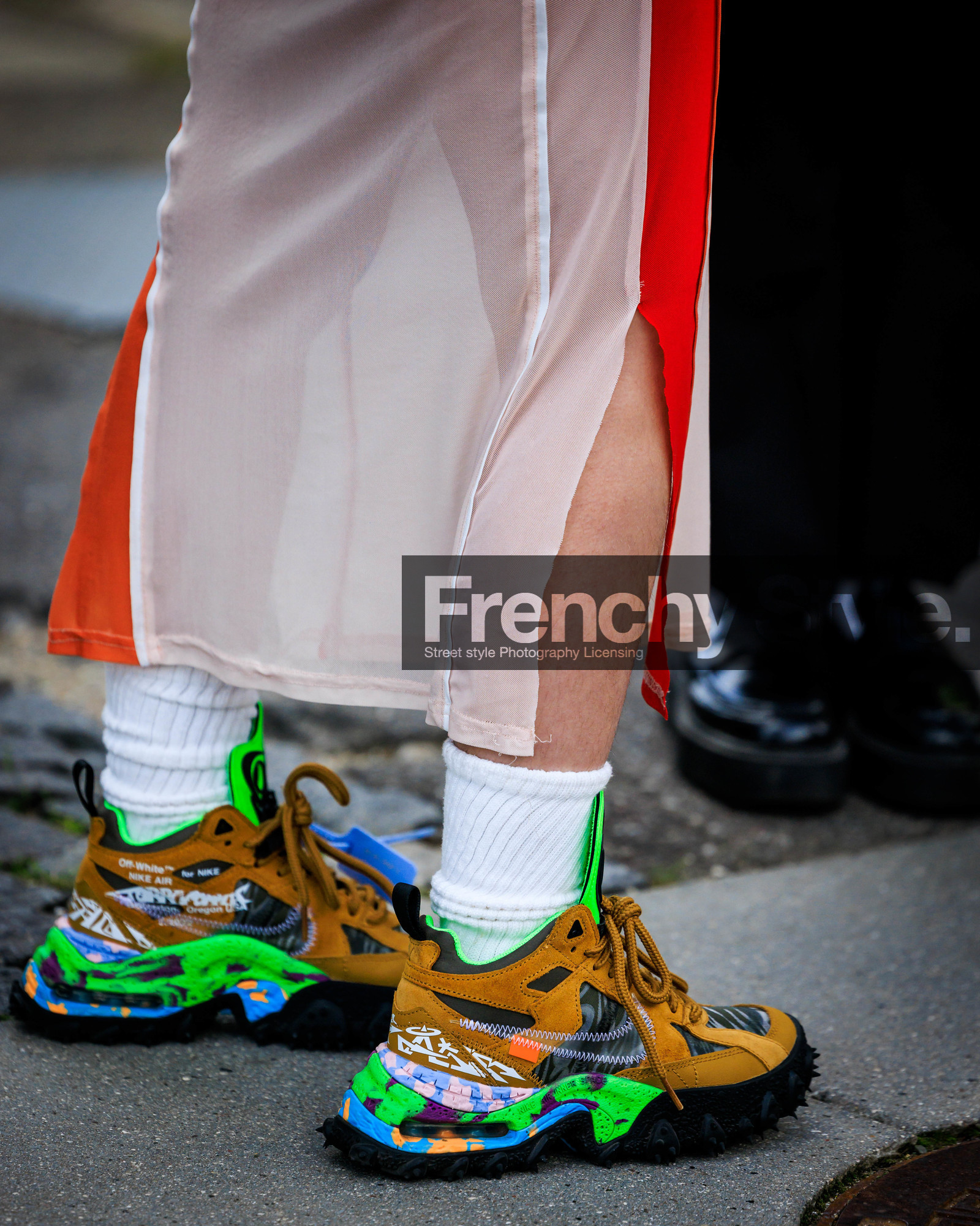 fashion week, frenchystyle, FW, jonathan paciullo, street style, COPENHAGEN, SPRING SUMMER 2024, SS 24, vertical, atmosphere details, detail