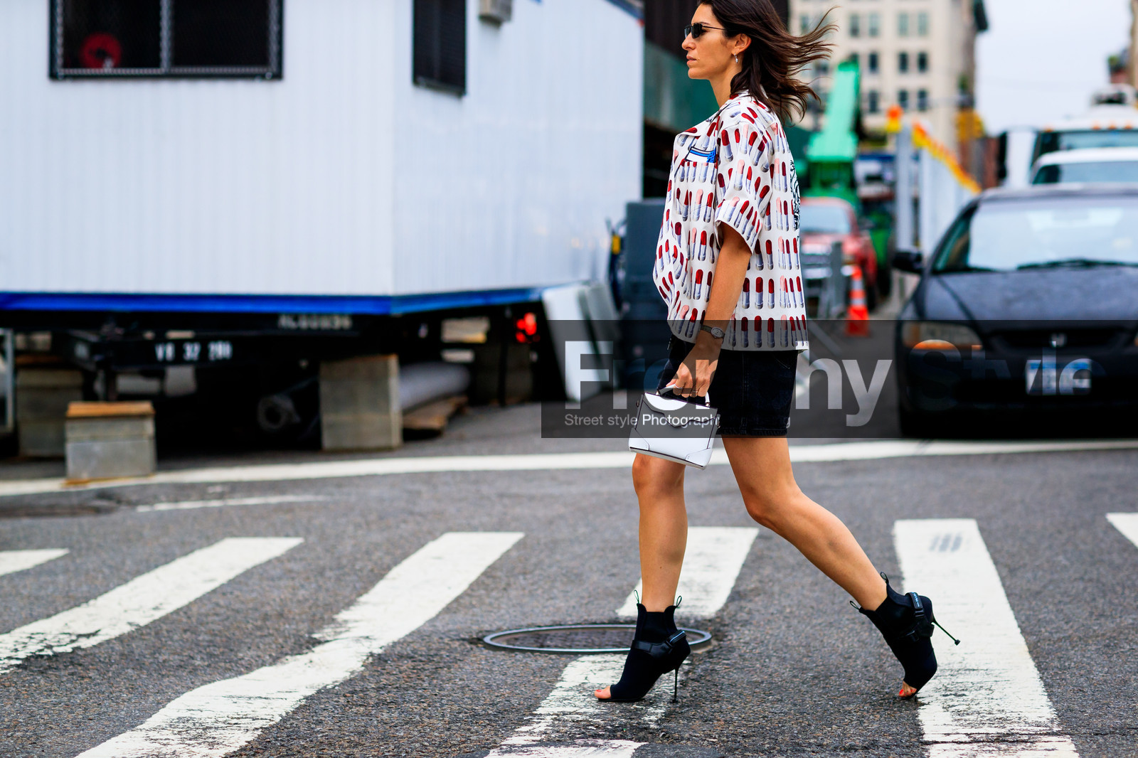 black denim, black shoes, denim skirt, graphic jacket, high heels, leather bag, leather shoes, open toe, prada, printed jacket, sunglasses, white bag, white jacket, fashion week, frenchystyle, FW, jonathan paciullo, street style, NYFW, NEW YORK, SPRING SUMMER 2019, SS 19, atmosphere details, horizontal, detail