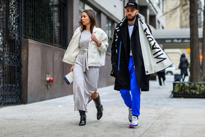 adidas, atmosphere details, AUTUMN WINTER 2016-2017, AW 16-17, belted dress, black and white, black boots, black cap, black coat, blue pants, fashion week, frenchystyle, full length, FW, FW 16-17, group of people, high boots, high heels, horizontal, jonathan paciullo, leather sneakers, long dress, NEW YORK, nude dress, NYFW, overcoat, street style, streetwear, supreme, sweatpants, trousers, varnished leather shoes, white jacket, white scarf, white sneakers, woman, wool dress, wool jacket