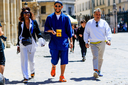 street style, jonathan paciullo, FW, frenchystyle, fashion week, PFW, PARIS, SPRING SUMMER 2019, SS 19, horizontal, atmosphere details, full length