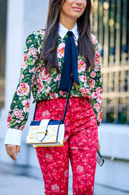 atmosphere details, black and white bag, detail, embroidered bag, fashion week, floral, flowers, frenchystyle, FW, green shirt, jonathan paciullo, leather bag, NEW YORK, NYFW, prada, printed pants, printed shirt, red pants, SPRING SUMMER 2018, SS 18, street style, trousers, vertical, white bag