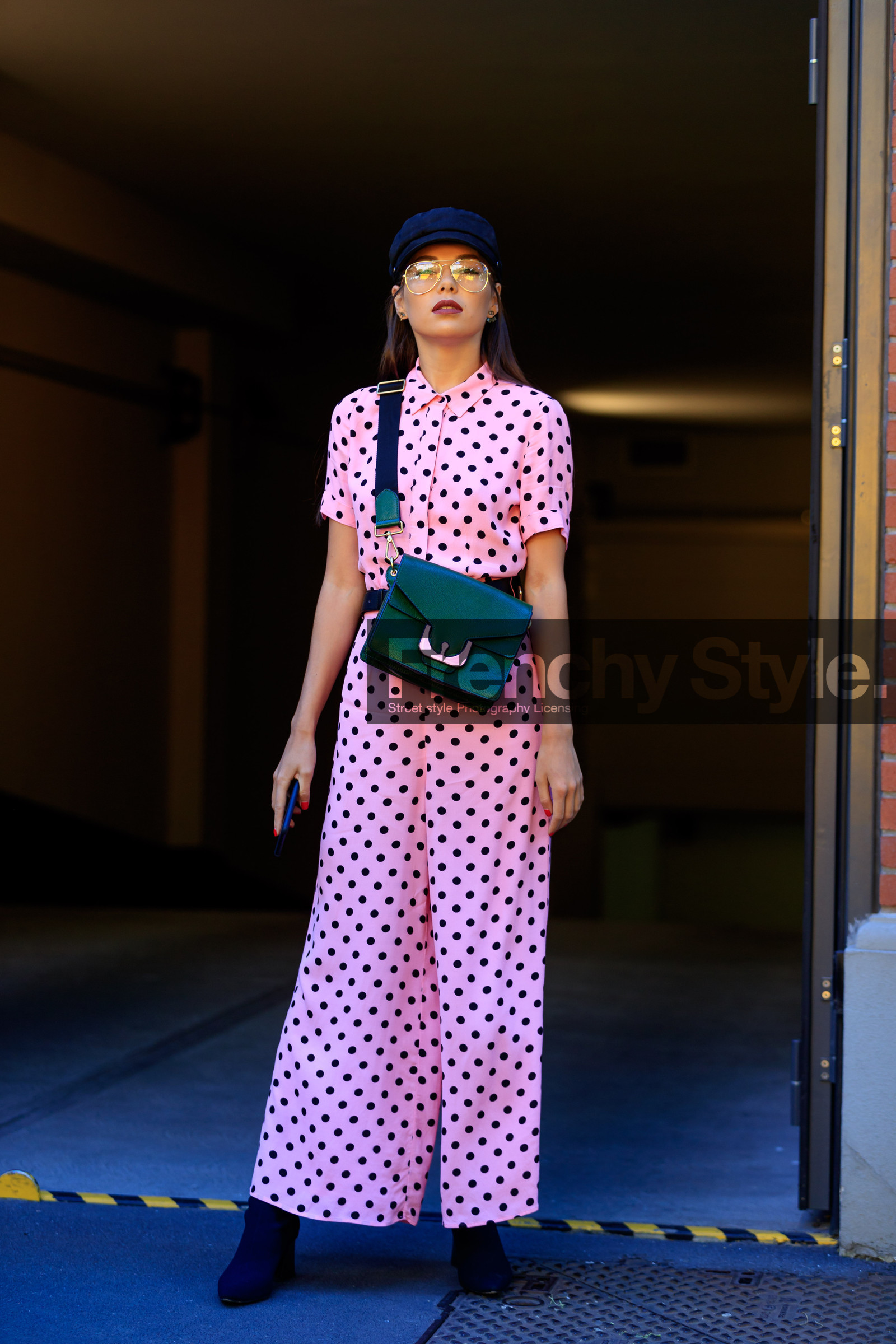 black hat, black shoes, fashion week, frenchystyle, full length, FW, graphic dress, green bag, high heels, jonathan paciullo, leather bag, leather shoes, MFW, MILAN, pink dress, polka dot, printed dress, SPRING SUMMER 2018, SS 18, street style, sunglasses, vertical