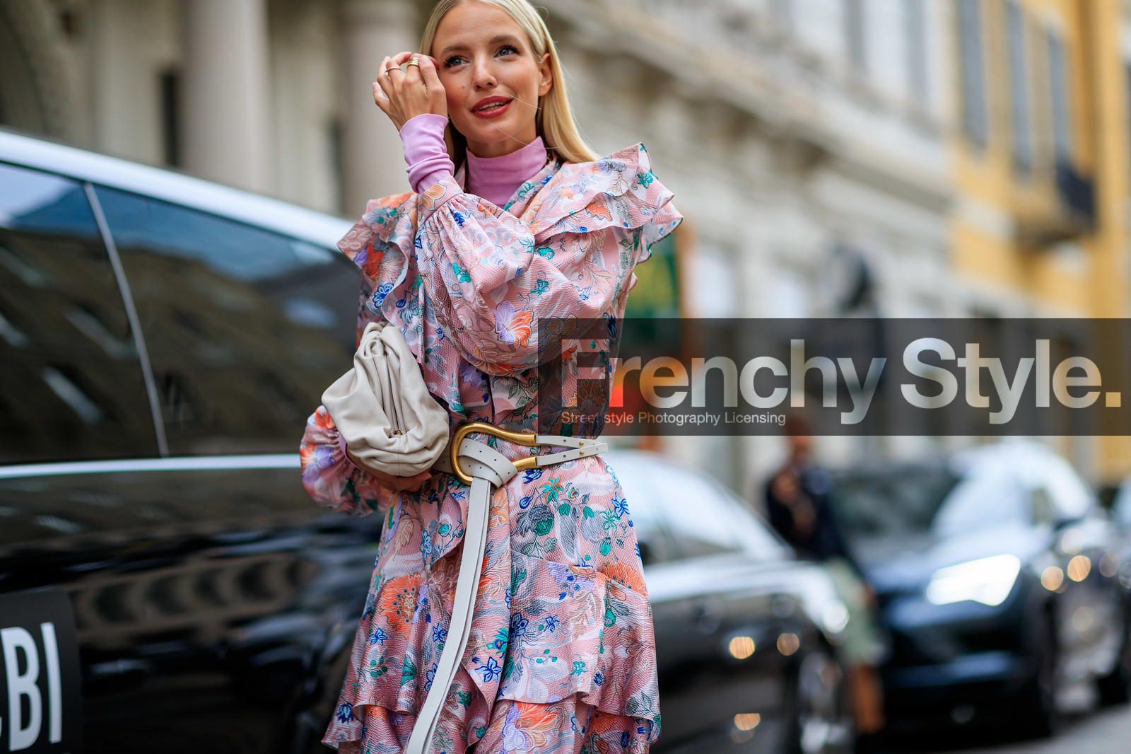 leonie hanne, light pink dress, floral printed dress, mini dress, long sleeves dress, ruffle dress, high collar top, turtleneck top, light pink top, bottega veneta bag, white leather clutch, white leather belt, bottega veneta belt, belted dress, fashion week, frenchystyle, FW, jonathan paciullo, street style, MFW, MILAN, SPRING SUMMER 2020, SS 20