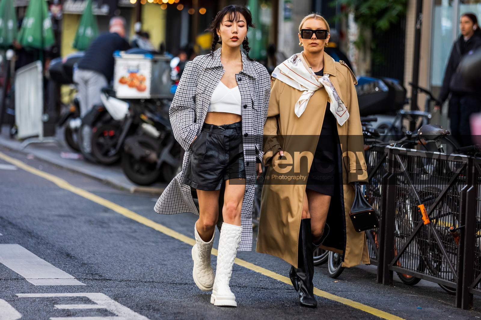 bag, black and white, black bag, black boots, black dress, black short, black sunglasses, boots, check, crop top, dress, grey trenchcoat, Justyna Czerniak, leather bag, leather boots, leather short, printed scarf, printed trench, scarf, short, sunglasses, trench, white boots, white crop top, white scarf, Xiayan, street style, jonathan paciullo, FW, frenchystyle, fashion week, PFW, PARIS, SPRING SUMMER 2022, SS 22, horizontal, atmosphere details, full length