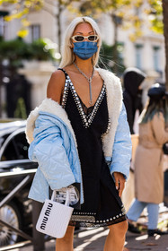 Vanessa Hong, bag, white bag, blue coat, black dress, coat, dress, miu miu look, short dress, statement dress, strap dress, strass, puffer, blue puffer, necklace, silver necklace, facial mask, sunglasses, white sunglasses, fashion week, frenchystyle, FW, jonathan paciullo, street style, PFW, PARIS, SPRING SUMMER 2022, SS 22, vertical, atmosphere details