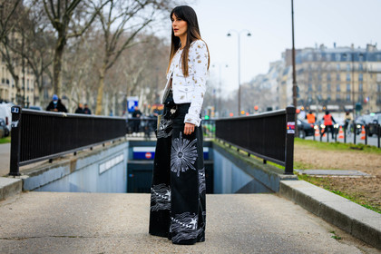 embroidered jacket, studded jacket, chanel, flared pants, black trousers, baggy pants, embroidered pants, white jacket, tweed jacket, long hair, haut couture, fashion week, frenchystyle, FW, jonathan paciullo, street style, PARIS, PFW, SPRING SUMMER 2022, SS 22, full length, leia sfez
