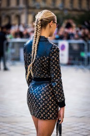 back, back detail, black jacket, black skirt, braid, hairstyle, jacket, leather jacket, leather skirt, logo print, mini skirt, printed jacket, printed skirt, Regina Anikiy, skirt, fashion week, frenchystyle, FW, jonathan paciullo, street style, PFW, PARIS, SPRING SUMMER 2022, SS 22, vertical, atmosphere details