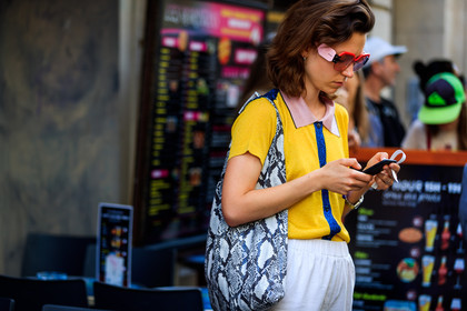 street style, jonathan paciullo, FW, frenchystyle, fashion week, PFW, PARIS, SPRING SUMMER 2019, SS 19, horizontal, atmosphere details, detail