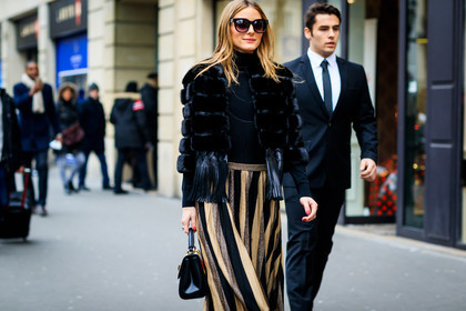beige skirt, black bag, black fur coat, black jacket, fringes, fur jacket, graphic skirt, leather bag, printed skirt, striped skirt, sunglasses, fashion week, frenchystyle, FW, jonathan paciullo, street style, PFW, PARIS, SPRING SUMMER 2017, SS 17, HAUTE COUTURE, atmosphere details, detail, horizontal, olivia palermo