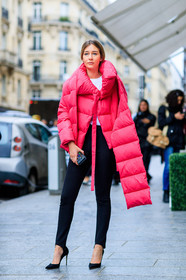 AUTUMN WINTER 2017-2018, AW 17-18, balenciaga, black pants, black shoes, chiara capitani, down jacket, FALL WINTER 2017-2018, fashion week, frenchystyle, full length, FW, FW 17-18, high heels, jonathan paciullo, leather shoes, PARIS, PFW, pink jacket, stir pants, street style, trousers, vertical