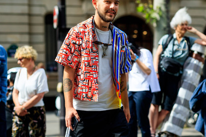 street style, jonathan paciullo, FW, frenchystyle, fashion week, PFW, PARIS, SPRING SUMMER 2019, SS 19, horizontal, atmosphere details, detail