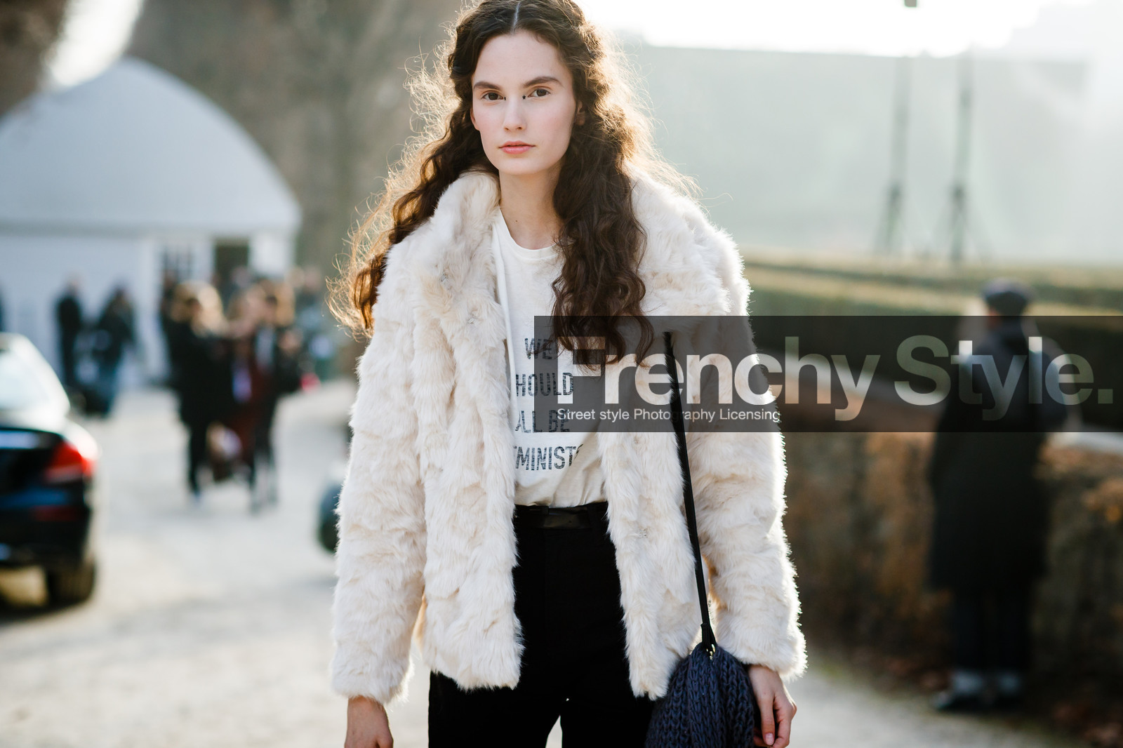 black bag, black denim, christian dior, denim pants, fur jacket, jeans, leather bag, printed t shirt, trousers, white fur, white t shirt, fashion week, frenchystyle, FW, jonathan paciullo, street style, PFW, PARIS, SPRING SUMMER 2017, SS 17, HAUTE COUTURE, atmosphere details, detail, horizontal, portrait, model