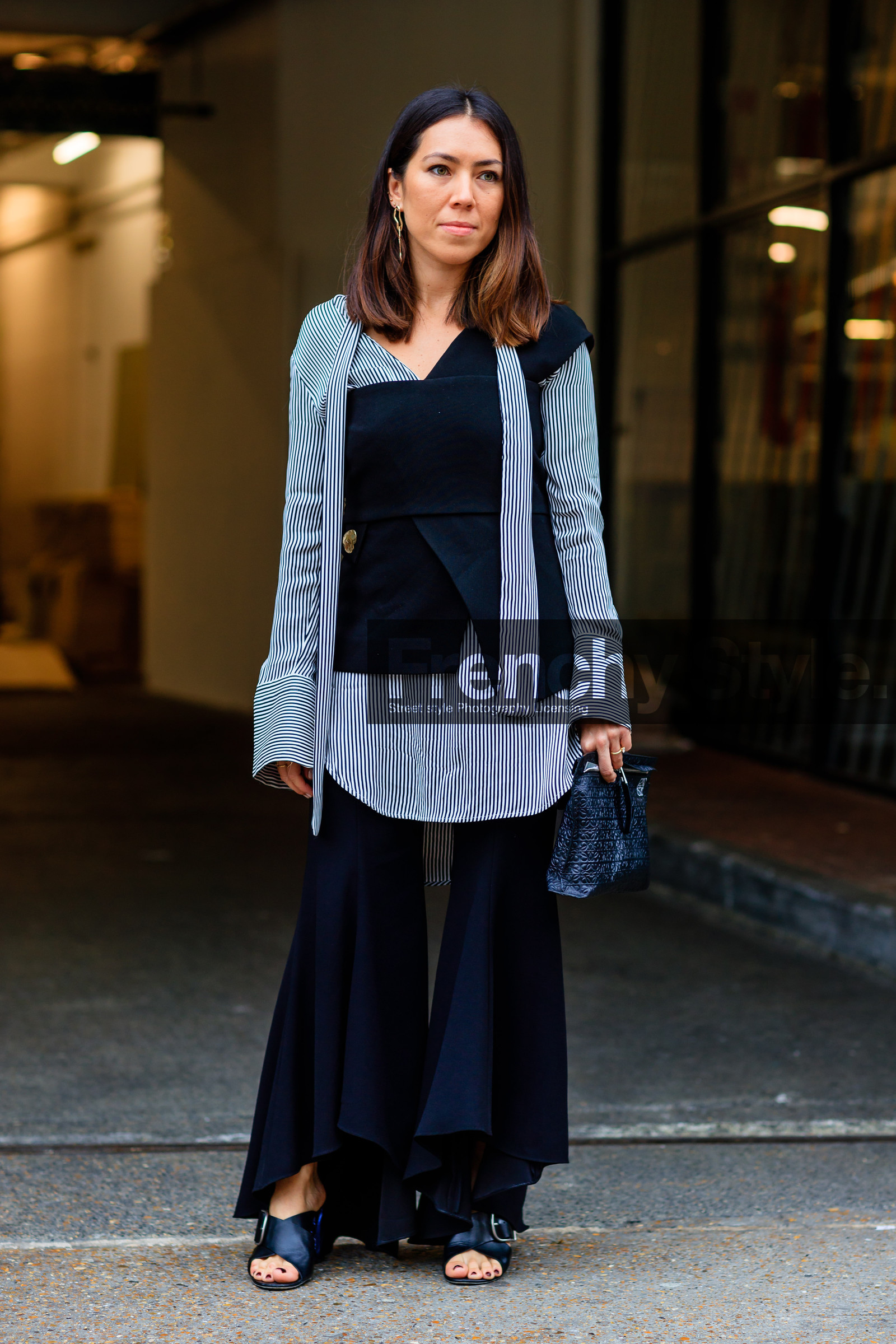 asymetric, black bag, black pants, black shoes, black top, fashion week, frenchystyle, full length, FW, jonathan paciullo, leather bag, leather shoes, LFW, loewe, LONDON, one shoulder, printed shirt, sleeveless, SPRING SUMMER 2017, SS 17, street style, striped shirt, trousers, vertical, wide pants, woman
