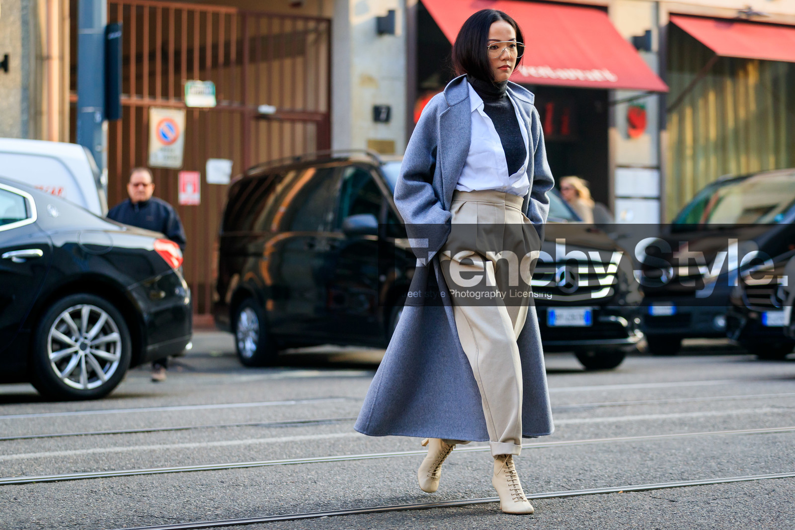 beige boots, beige pants, black turtleneck, céline, grey coat, high heels, leather shoes, sunglasses, trousers, white shirt, yoyo cao, fashion week, frenchystyle, FW, jonathan paciullo, street style, MFW, MILAN, AUTUMN WINTER 2019-2020, AW 19-20, FALL WINTER 2019-2020, FW 19-20, atmosphere details, full length, horizontal