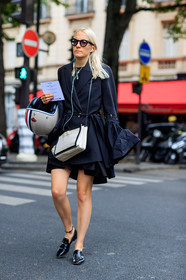 balenciaga, black and white bag, black jacket, black loafers, fashion week, frenchystyle, full length, FW, jonathan paciullo, leather bag, leather shoes, MENSWEAR, PARIS, PFW, SPRING SUMMER 2018, SS 18, street style, sunglasses, varnished leather shoes, vertical