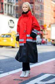 balenciaga, black bag, graphic jacket, high heels, leather bag, leather shoes, loewe, printed jacket, red jacket, trousers, white boots, street style, jonathan paciullo, FW, frenchystyle, fashion week, NYFW, NEW YORK, AUTUMN WINTER 2018-2019, AW 18-19, FALL WINTER 2018-2019, FW 18-19, vertical, full length, kate davidson hudson
