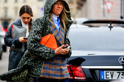 animal print, blazer, blue shirt, brown jacket, checked, graphic jacket, green coat, hood, leather bag, leopard, orange bag, plaid, printed jacket, MILAN, MFW, fashion week, frenchystyle, FW, jonathan paciullo, street style, AUTUMN WINTER 2019-2020, AW 19-20, FALL WINTER 2019-2020, FW 19-20, atmosphere details, detail, horizontal
