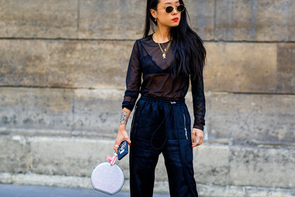 street style, jonathan paciullo, FW, frenchystyle, fashion week, PFW, PARIS, SPRING SUMMER 2019, SS 19, christina paik, horizontal, atmosphere details, detail