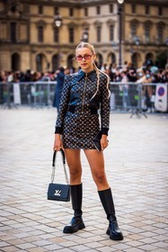 bag, black bag, black boots, black jacket, black skirt, boots, braid, chunky boots, hairstyle, high boots, jacket, leather jacket, leather skirt, logo print, louis vuitton look, mini skirt, pink sunglasses, printed jacket, printed skirt, Regina Anikiy, skirt, sunglasses, fashion week, frenchystyle, FW, jonathan paciullo, street style, PFW, PARIS, SPRING SUMMER 2022, SS 22, vertical, full length