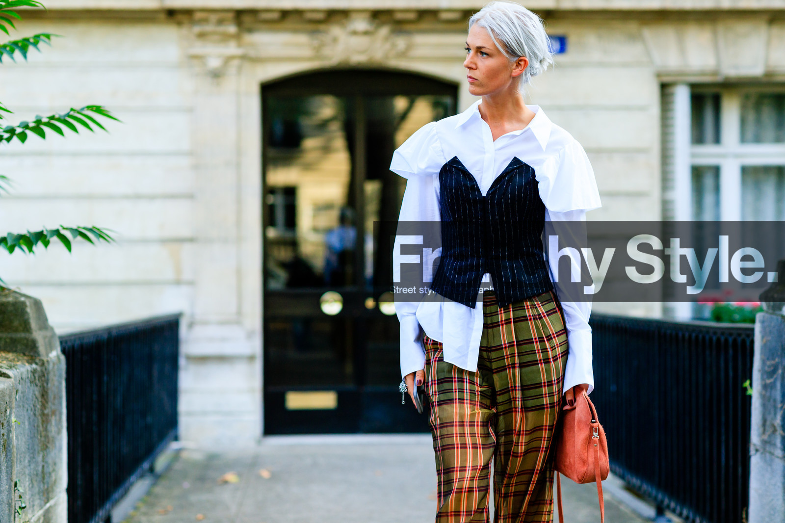 atmosphere details, black top, bustier top, checked pants, detail, dyed hair, fashion week, frenchystyle, FW, graphic pants, green pants, grey hair, horizontal, jonathan paciullo, PARIS, PFW, plaid, printed pants, SPRING SUMMER 2017, SS 17, street style, tartan, trousers, tucked in, white shirt, Zoë Hordies