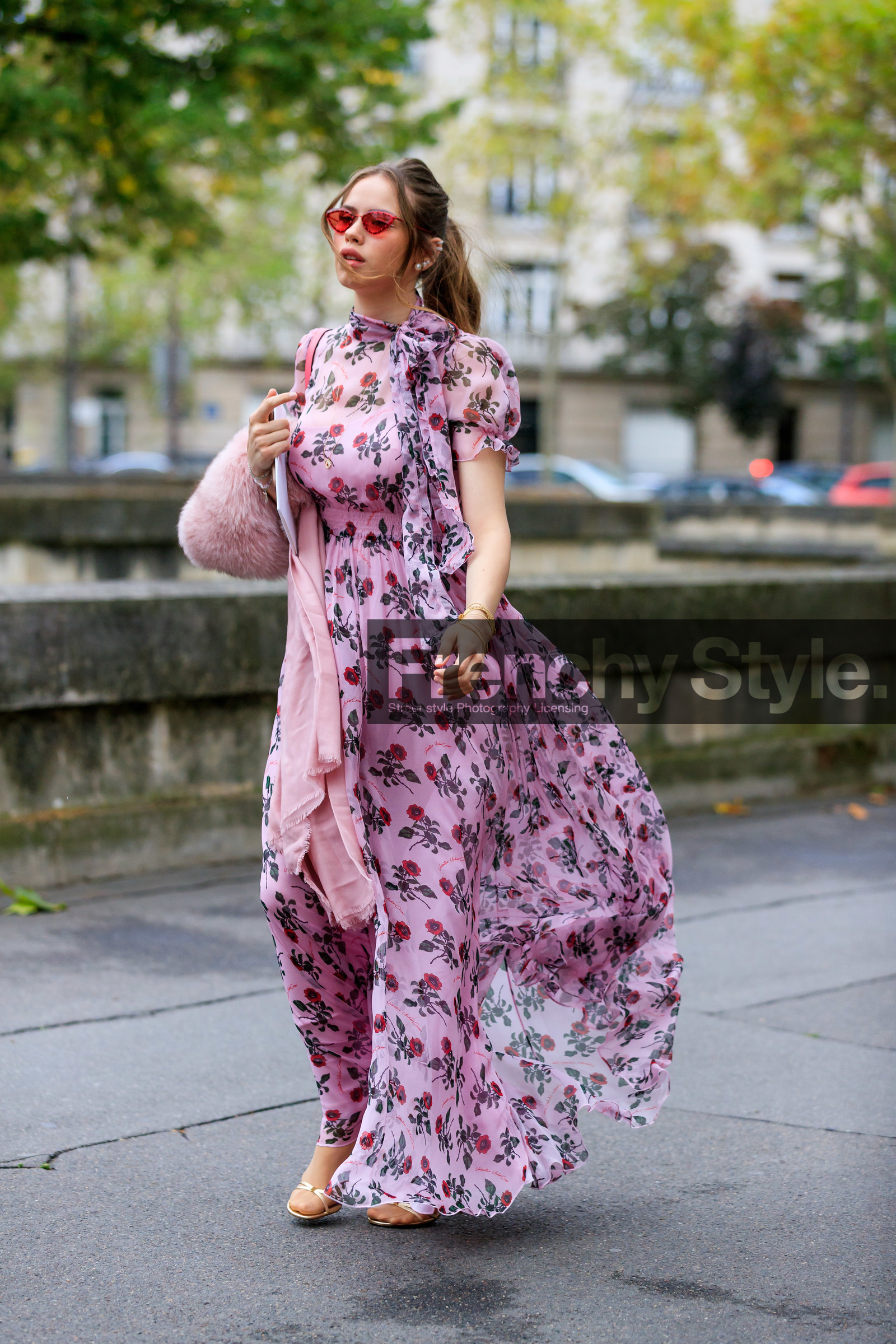 valentino look, valentino dress, light pink dress, silk dress, long dress, floral printed dress, short sleeves dress, lavalliere collar, sheer dress, red sunglasses, PARIS, PFW, SPRING SUMMER 2020, SS 20, fashion week, frenchystyle, FW, jonathan paciullo, street style, vertical, full length