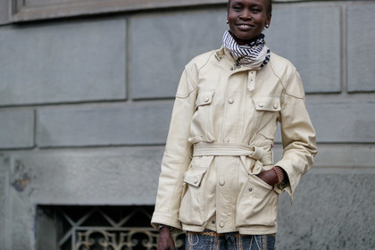 beige jacket, black and white, model, printed scarf, MILAN, MFW, fashion week, frenchystyle, FW, jonathan paciullo, street style, AUTUMN WINTER 2019-2020, AW 19-20, FALL WINTER 2019-2020, FW 19-20, atmosphere details, detail, horizontal