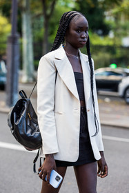 backpack, bag, black backpack, black bag, black skirt, blazer, leather backpack, leather bag, mini skirt, skirt, white blazer, fashion week, frenchystyle, FW, jonathan paciullo, street style, PFW, PARIS, SPRING SUMMER 2022, SS 22, vertical, atmosphere details, model