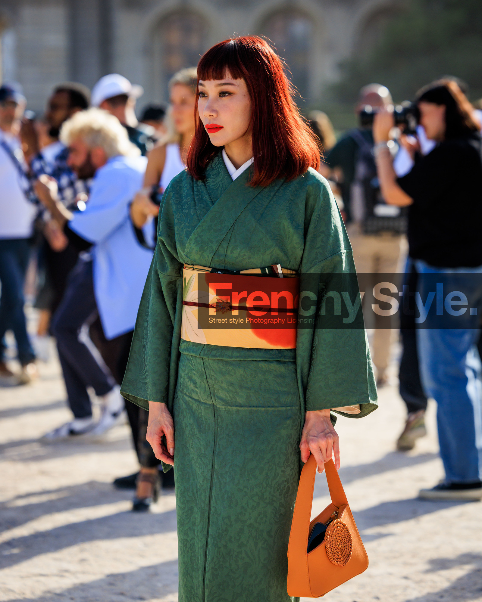 PARIS, PFW, fashion week, frenchystyle, FW, jonathan paciullo, street style, SPRING SUMMER 2024, SS 24, vertical, atmosphere details, detail