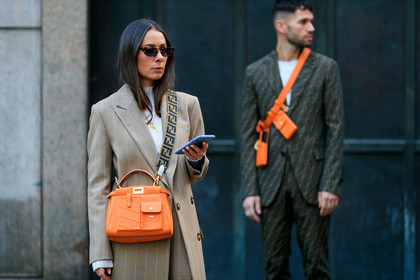 alice & j.s, beige coat, checked, fendi, graphic jacket, leather bag, orange bag, plaid, printed jacket, sunglasses, MILAN, MFW, fashion week, frenchystyle, FW, jonathan paciullo, street style, AUTUMN WINTER 2019-2020, AW 19-20, FALL WINTER 2019-2020, FW 19-20, atmosphere details, detail, horizontal